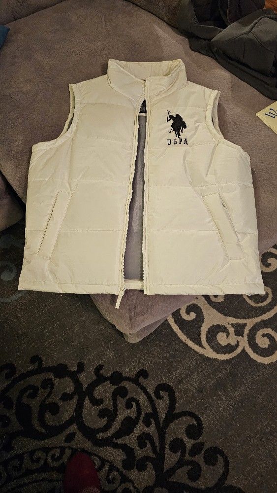 Men's Med Polo Vest