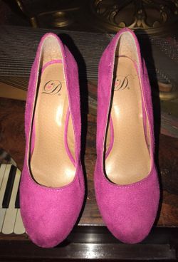 Pink Wedge shoes Size 6