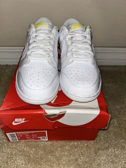 Vday Yellow Heart Dunks Size 6y