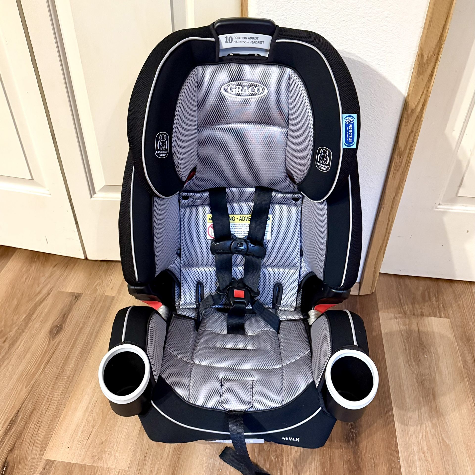 Graco 4-in-1 convertible car seat