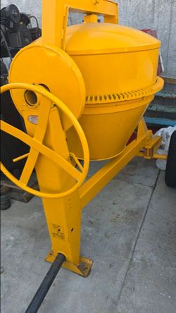 Concrete Mixer Best 9.5cu New honda 8hp ENGINE new