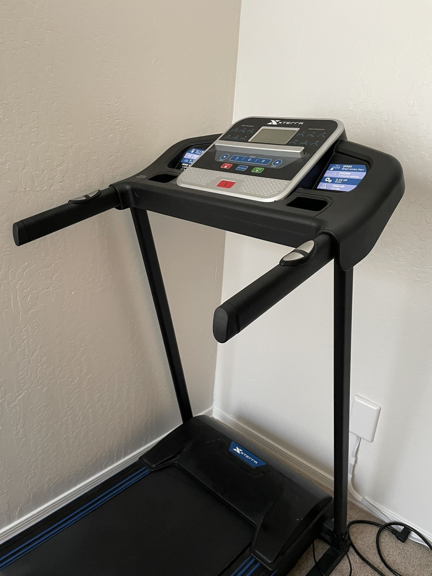 Treadmill - Xterra TR200