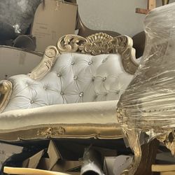 Loveseats For Weddings, Quinceanera,and More For Sale