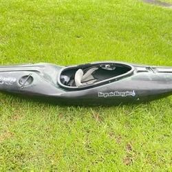Liquid Logic Stomper 90 River Kayak & accessories for sale - $550 or BEST OFFER!!!