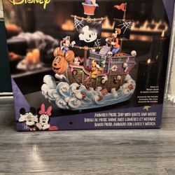 Disney Animated Pirate Ship with Lights and Music NEW