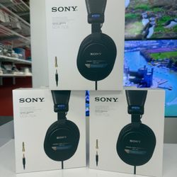 Sony MDR 7506 Headphones 