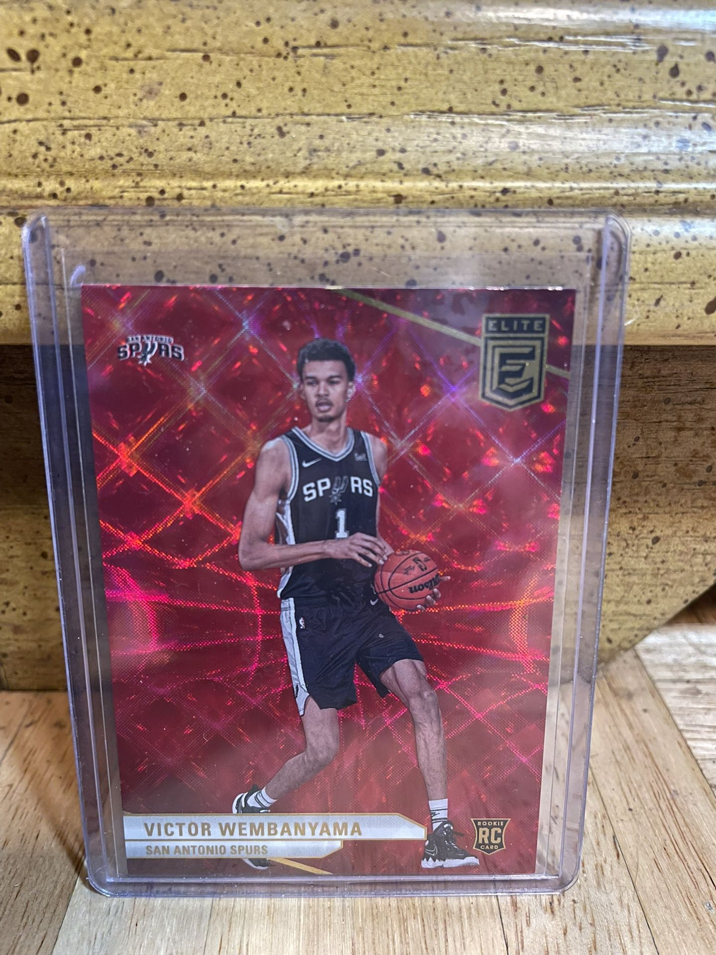 Victor Wembanyama Rookie Elite
