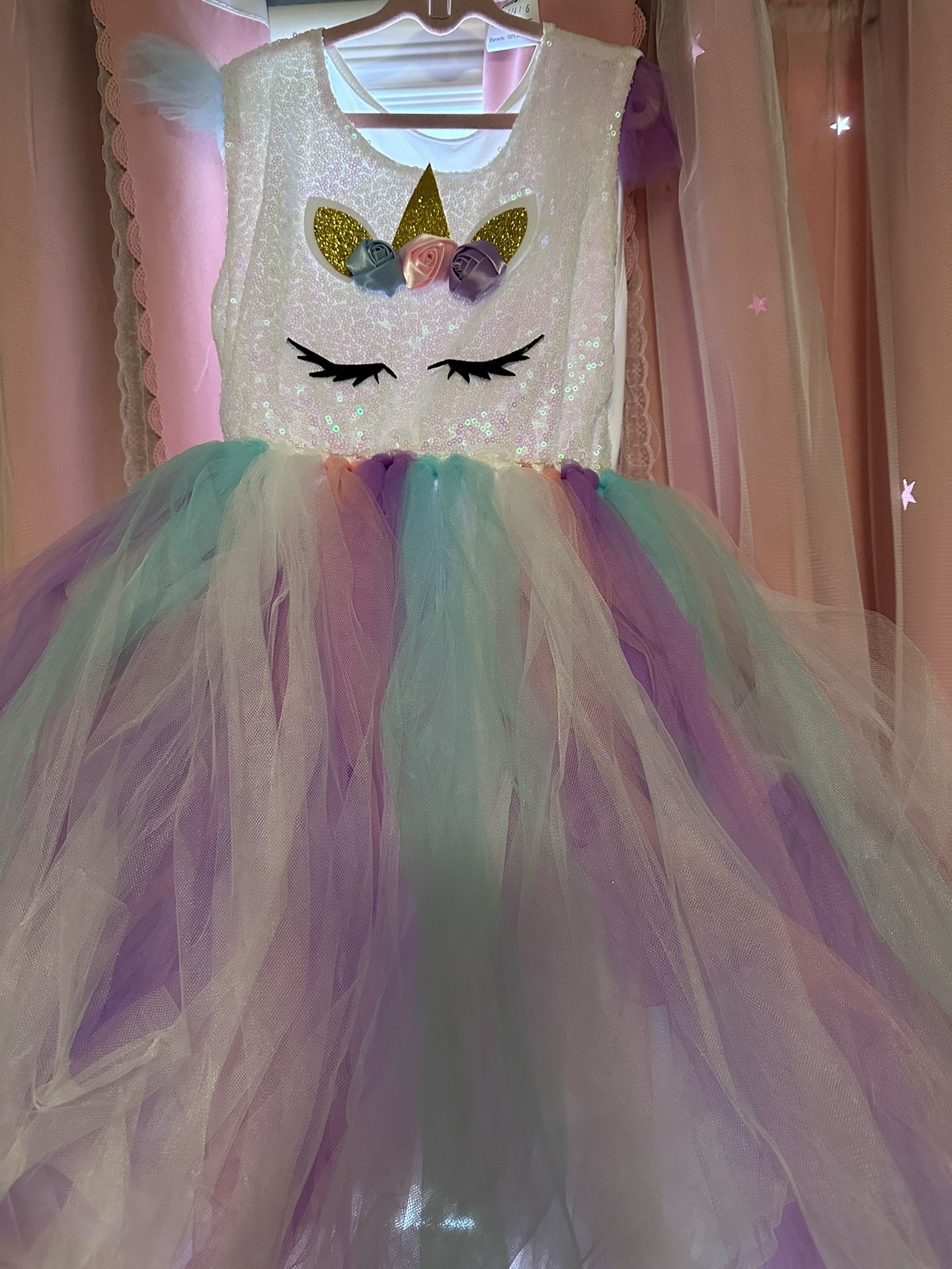 Unicorn Dress Size 6-7 