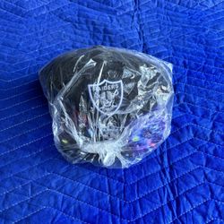 **BRAND NEW** Las Vegas Raiders Flat Bill hat New Era