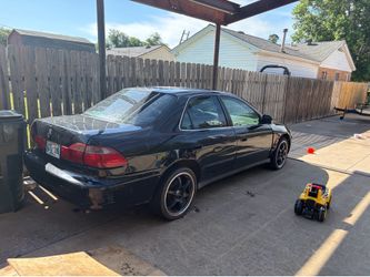 Honda accord and pt cruiser gt for parts