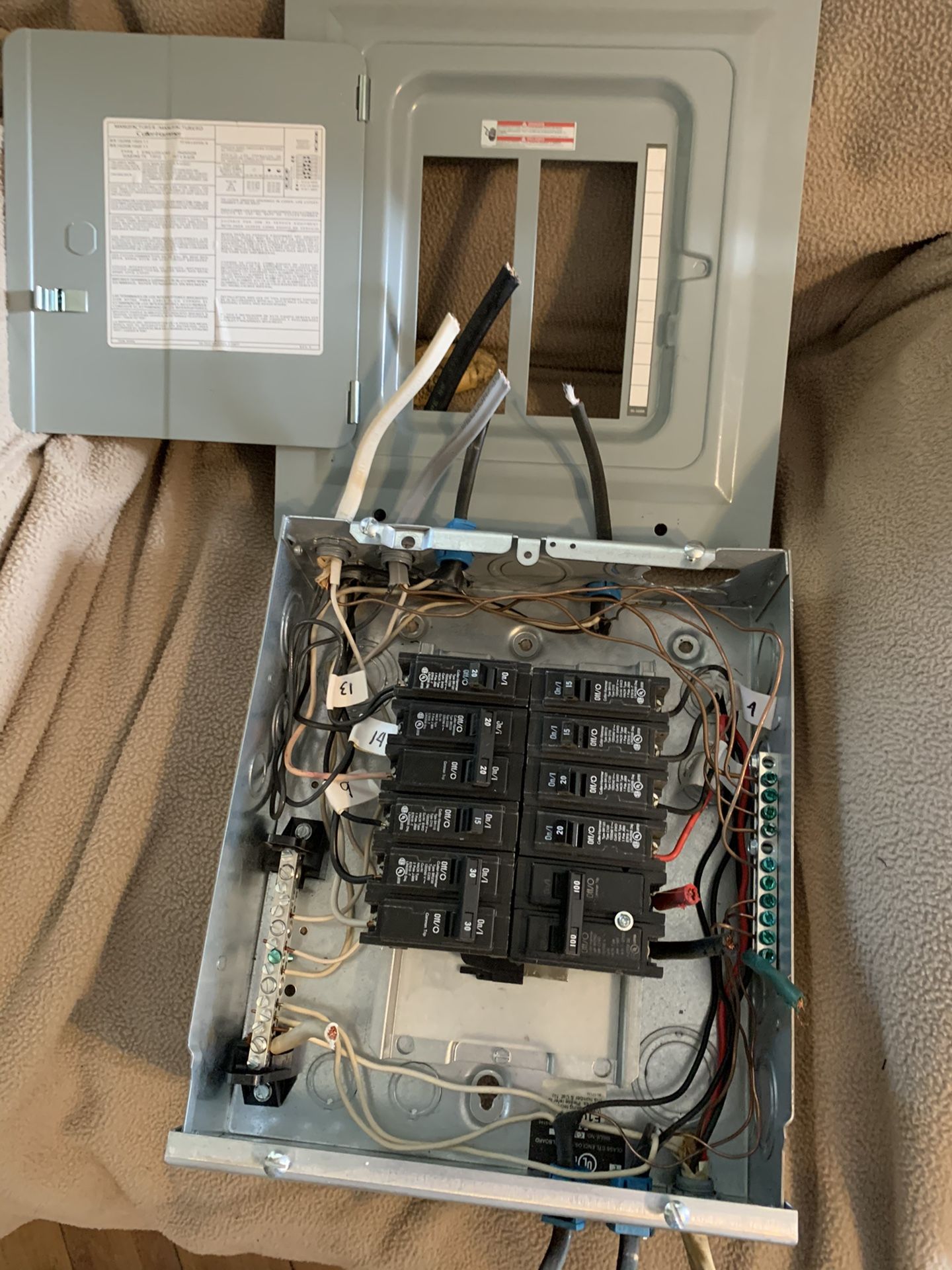Cutler hammer electrical box