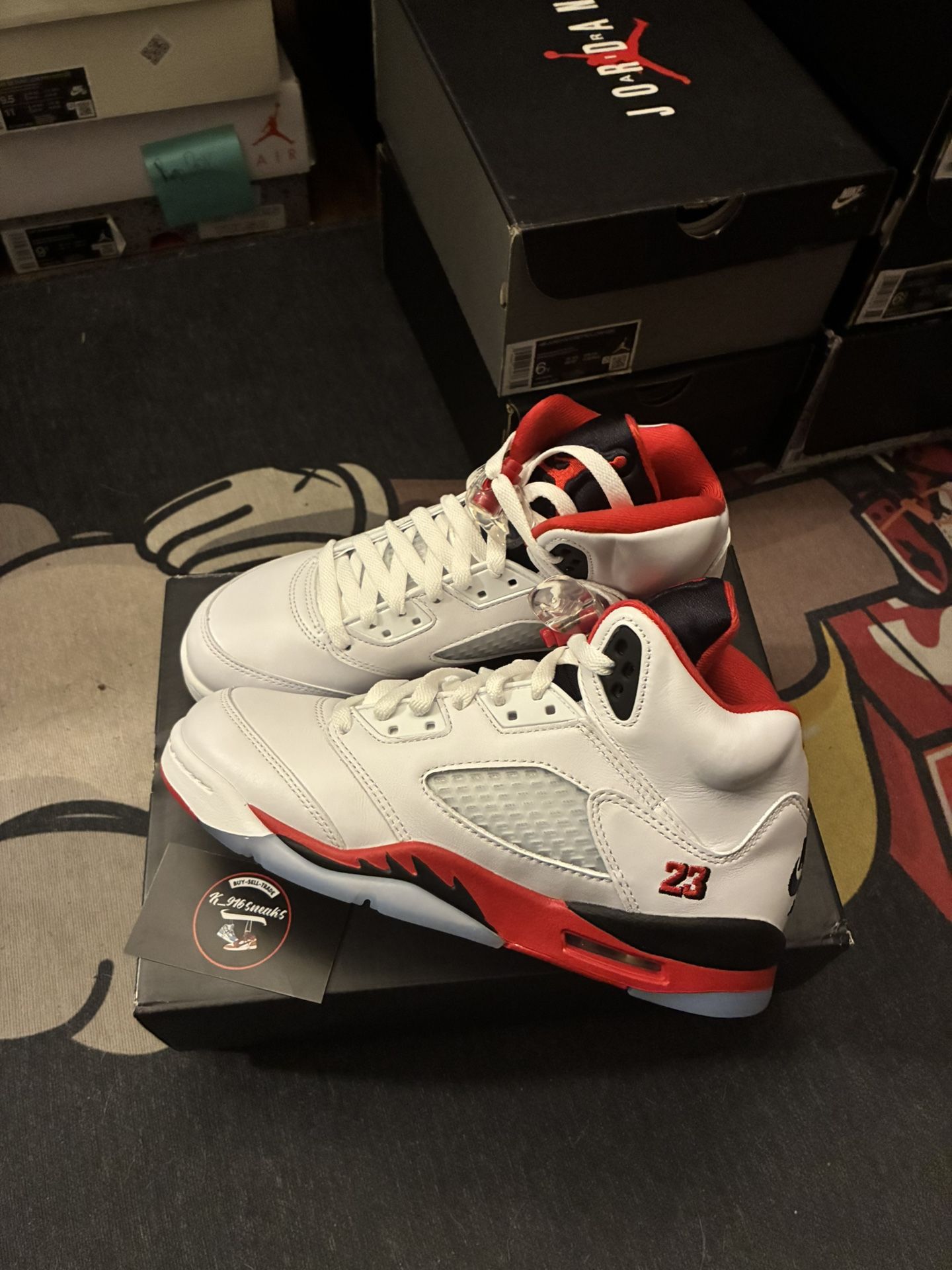 Jordan 5 Fire Red Sz 6.5y