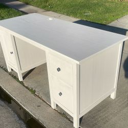 White Desk, Good Condition