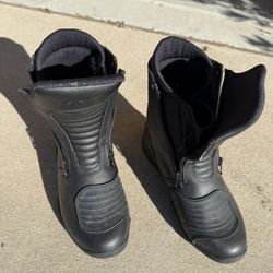 BILT Women’s Motorcycle Boots Size 7