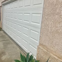 16’ (2 car) Garage Door White Great Condition