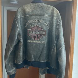 Harley-Davidson Leather Riding Jacket. Broke In And Cozy.  Size XL