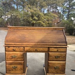 Solid Pine Rolltop Desk With 7 Drawers, Cubbies and Built in Fluorescent Light