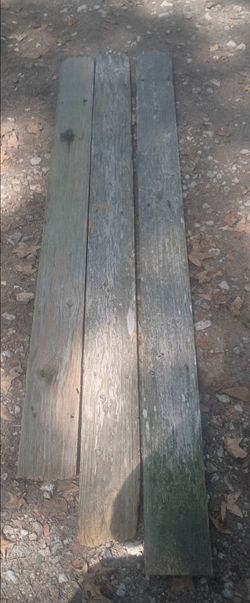 Rustic Cedar fence pickets