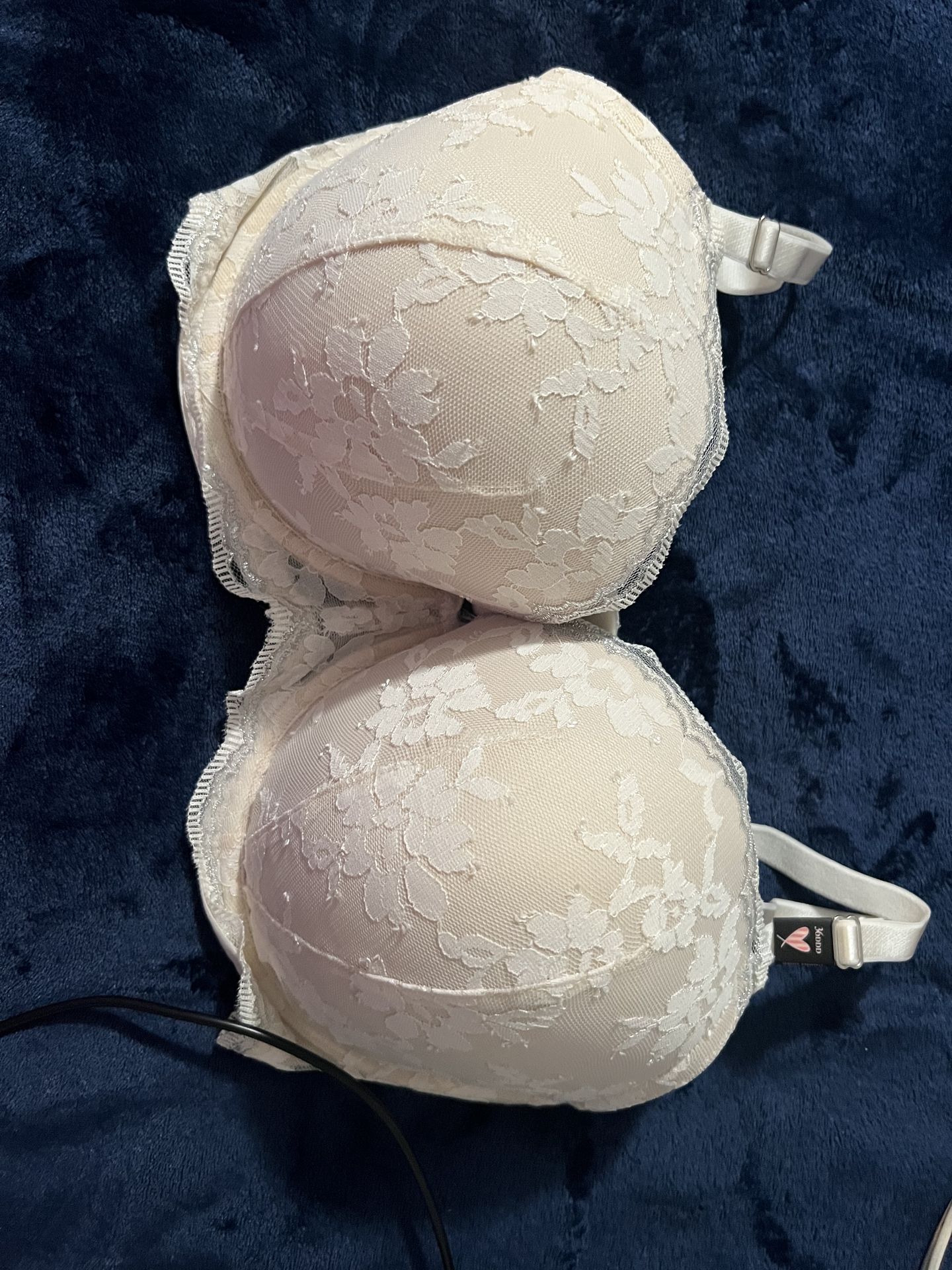 Victoria secret bras BRAND NEW