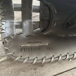 Wilson Softball 1st Base Glove 12.5