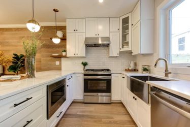 KITCHEN CABINETS – New All Wood White Shaker/Blue/Grey/Oak, All Sizes, Affordable Remodels, 3-Day REMODEL, $2,400 for Small Kitchen