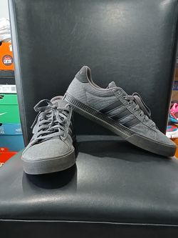Adidas Daily 3.0 Grey Black/Grey Sneakers. GY5482. Men Size 10. Pre-Loved.