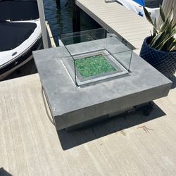 Gas fire pit 