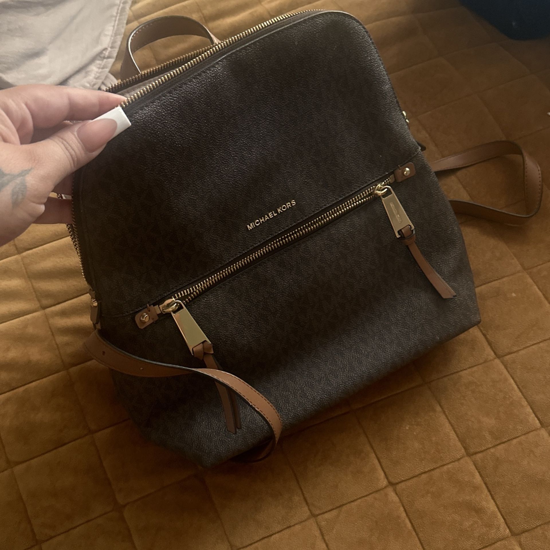 Michaelkorse Backpack 