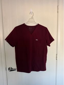 Figs Scrubs Top (Men/Medium/Burgundy)