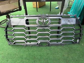 2025 Toyota Tundra TRd front grill