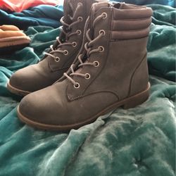 Girls Boots- Size 1