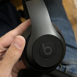 Beats Studio Pro Like New 