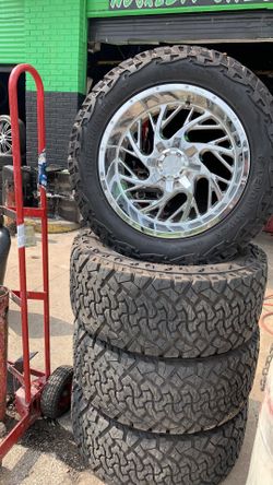 20x10 DODGE RAM/TUNDRA