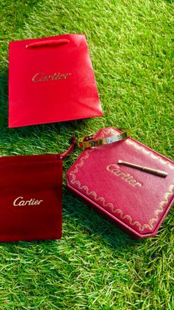 Cartier gold love