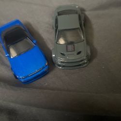 Box Of 119 Hot Wheels Including Two Premium Edition Hot Wheels 