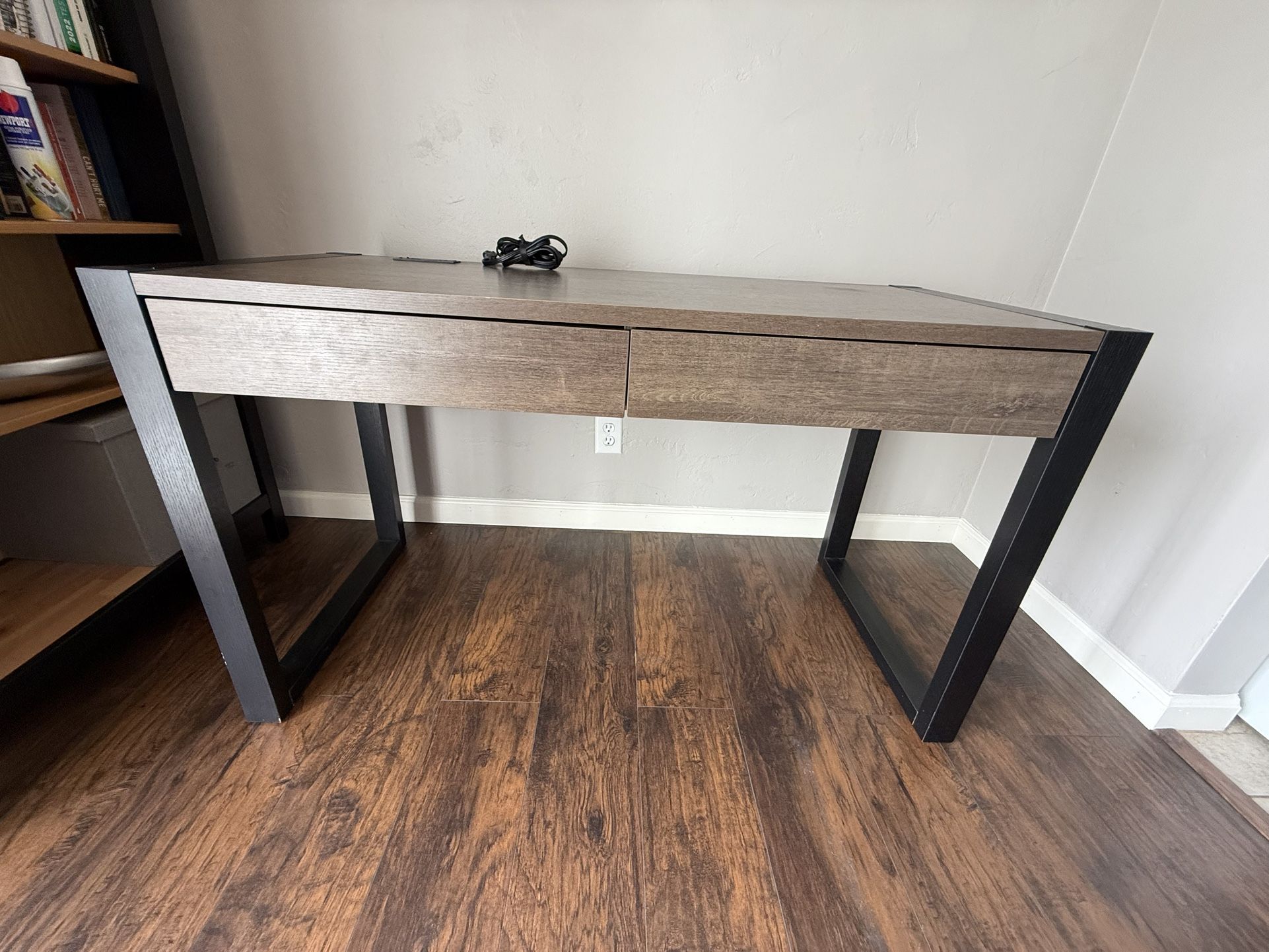 Office Desk Modern Style for Home 