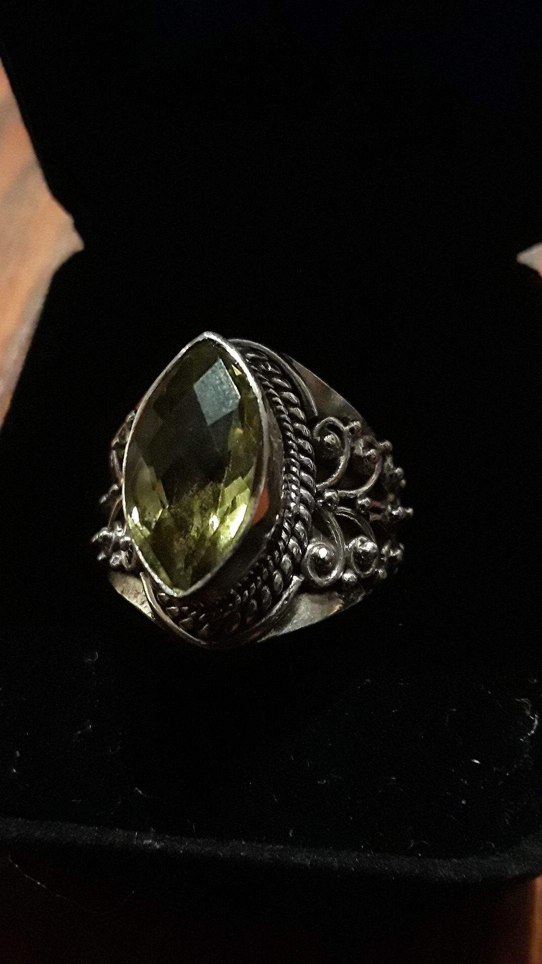 Absolutely Gorgeous Sterling Silver 925 ring