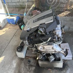 infinity v6 vvel engine (CAN BE USED FOR PARTS)