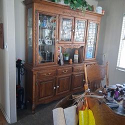 Free older hutch and table