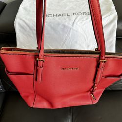 Michael Kors Large Top Zip Saffiano Leather Tote