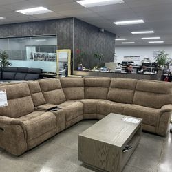 Brand New Elegant Reclining Sectional Sofa Set 