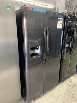 Frigidaire side by Side In Dark Stainless