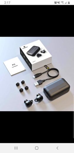Wireless IPX7 waterproof earbuds