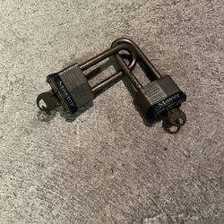Master Locks With Keys. 4”