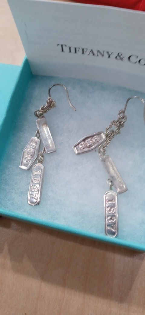 Tiffany And Company Earrings Asking $200