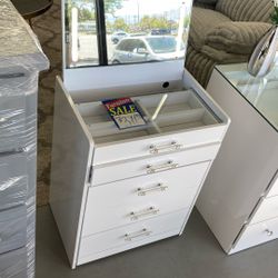 COMPACT VANITY With Led Lights 🤩