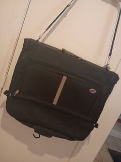 American Tourister Black Garment Bag