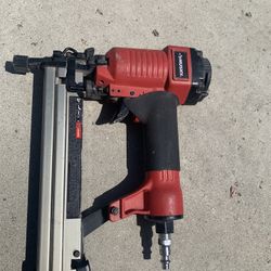 Husky Pneumatic 18gauge Stapler 