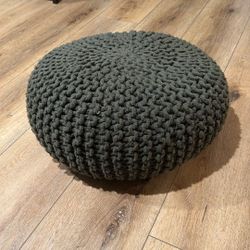 Chunky Knit Floor Pouf / Ottoman (Dark Green)