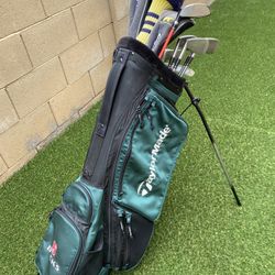 TaylorMade Golf Bag + Full Men's Right-Handed Club Set